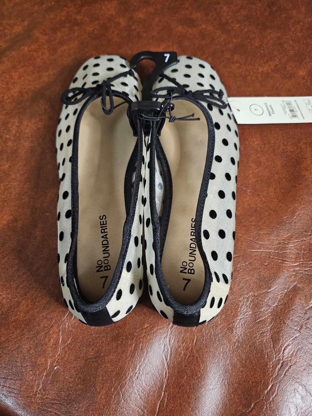 No Boundaries Women's Black/white Mesh Ballet Flats Size 7
